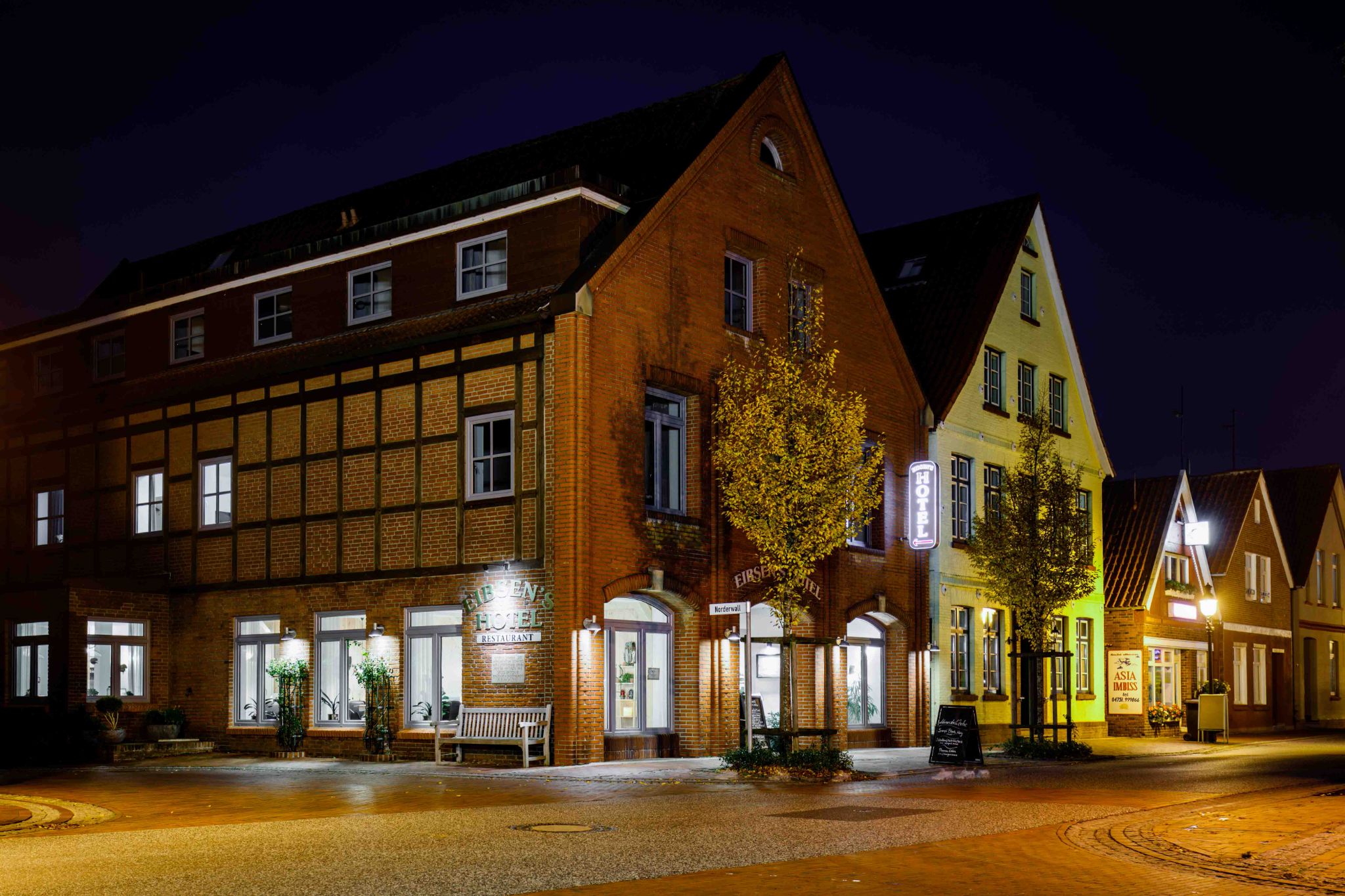 Otterndorf bei Nacht