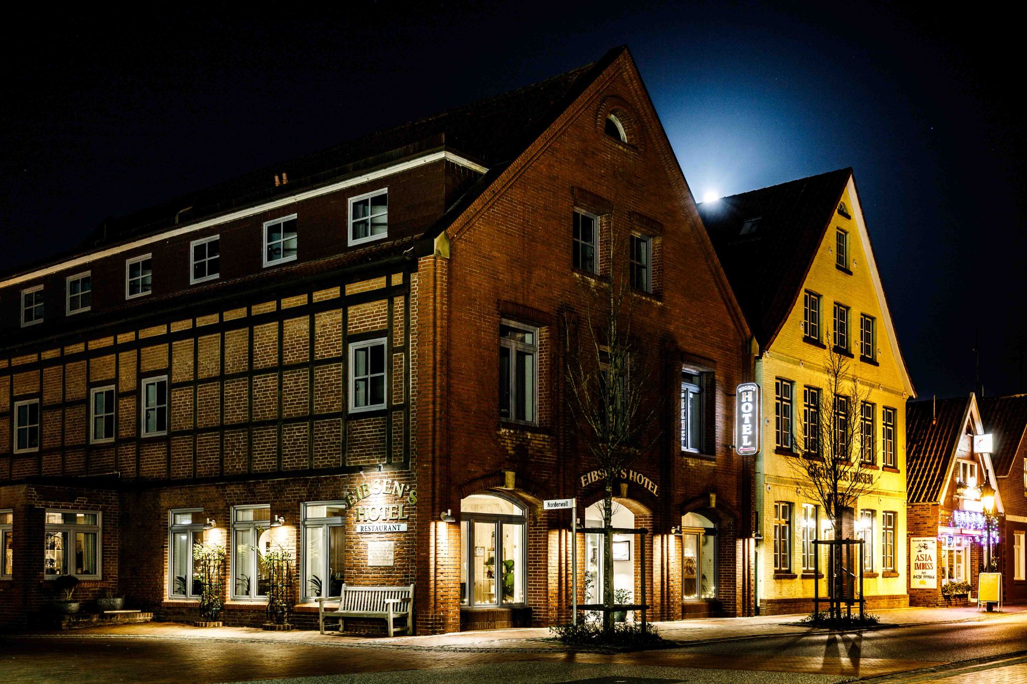 Otterndorf bei Nacht